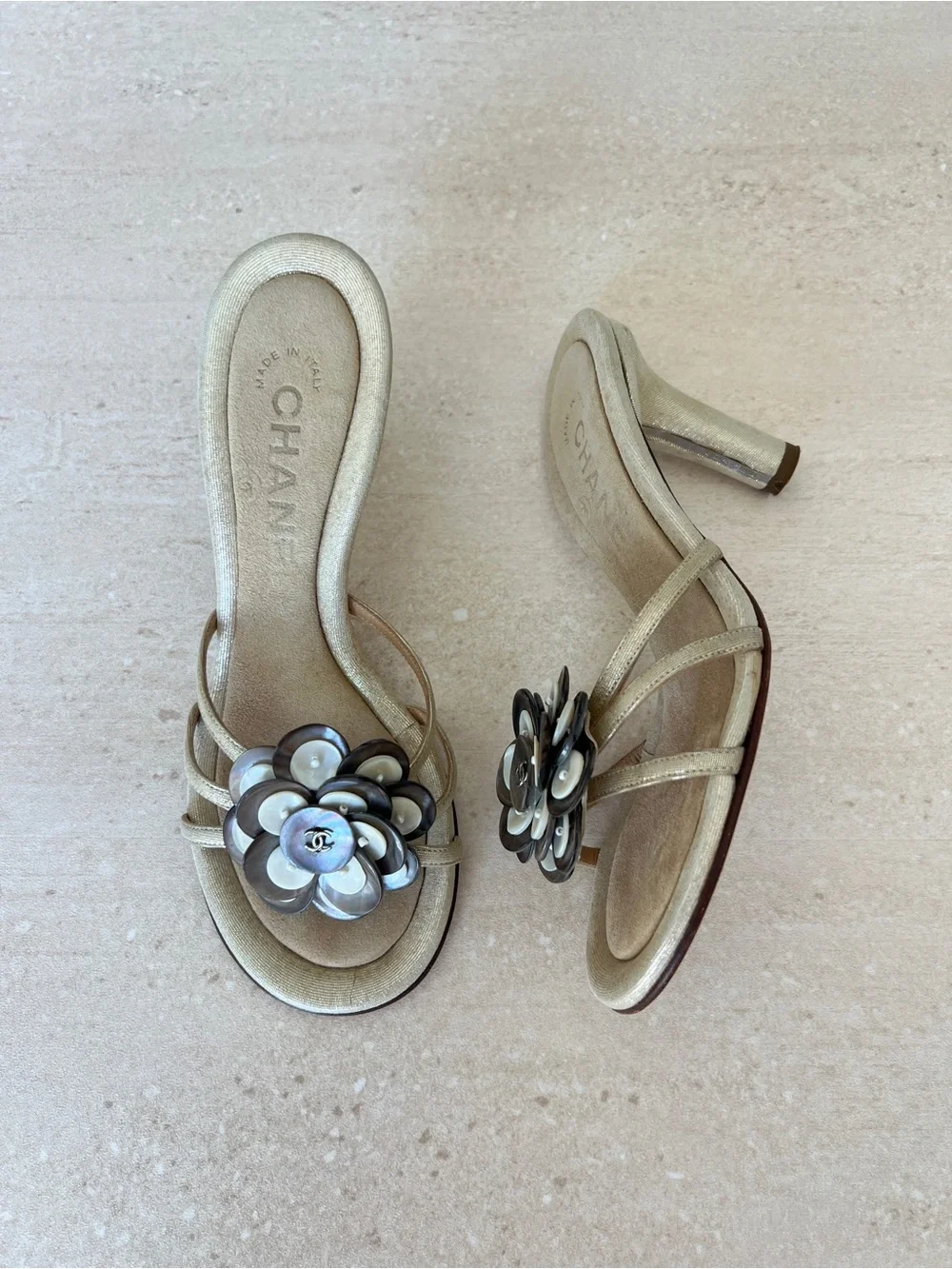 Chanel Vintage Camellia Flower Shell Sandals